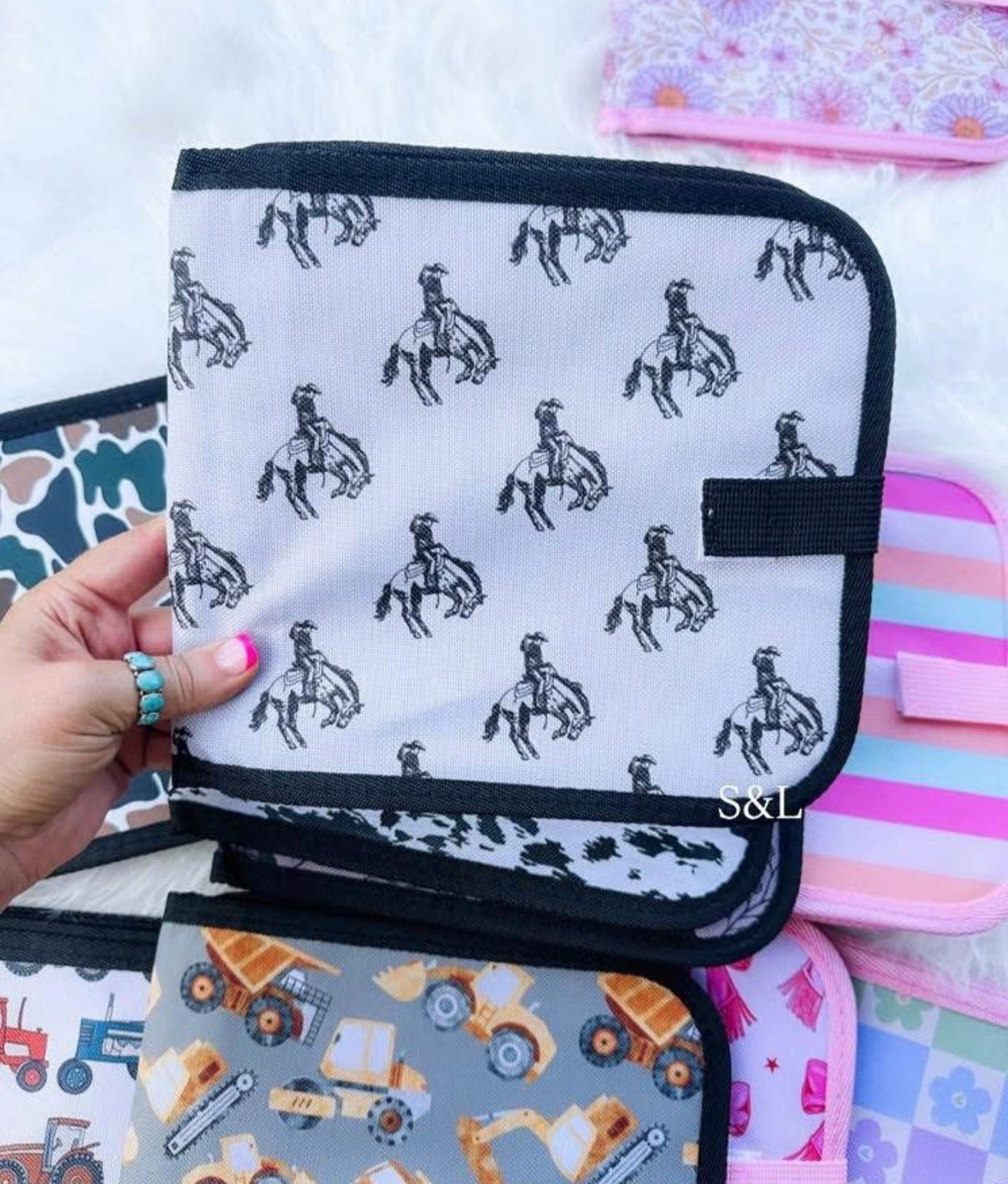 Bucking horse Drawing Pad