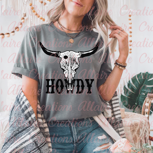 Cowskull Howdy Tee
