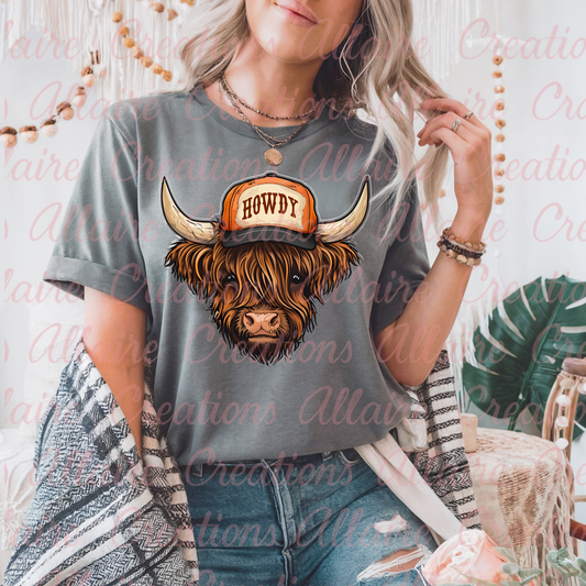 Highland Cow Howdy Hat Tee