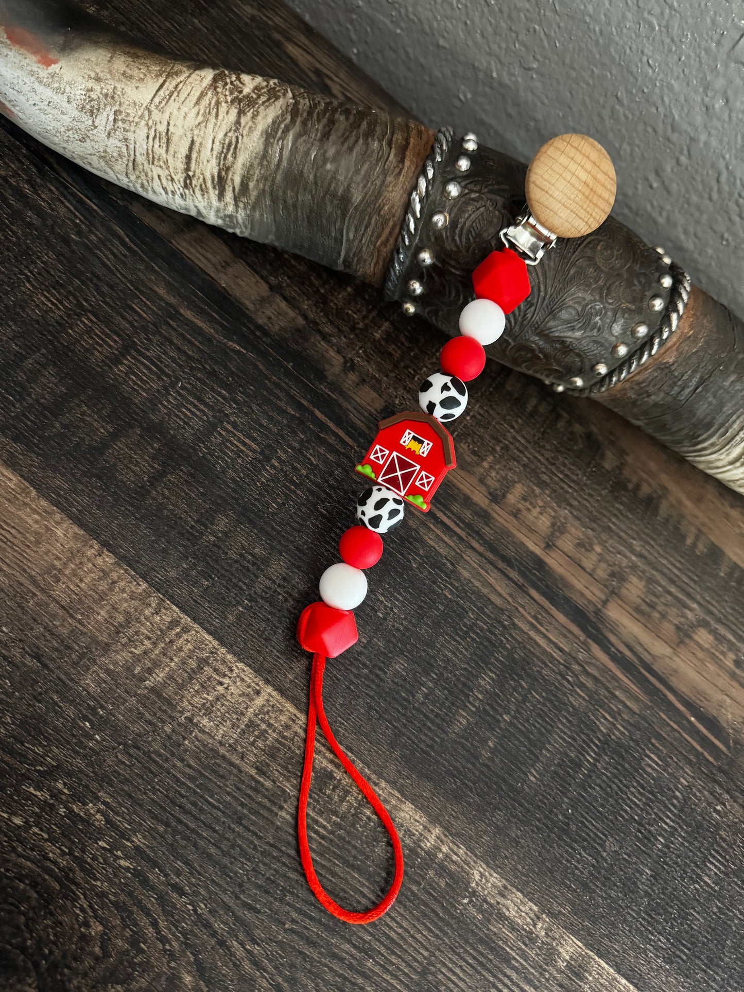 Red Barn 2.0 Silicone Pacifier Clip
