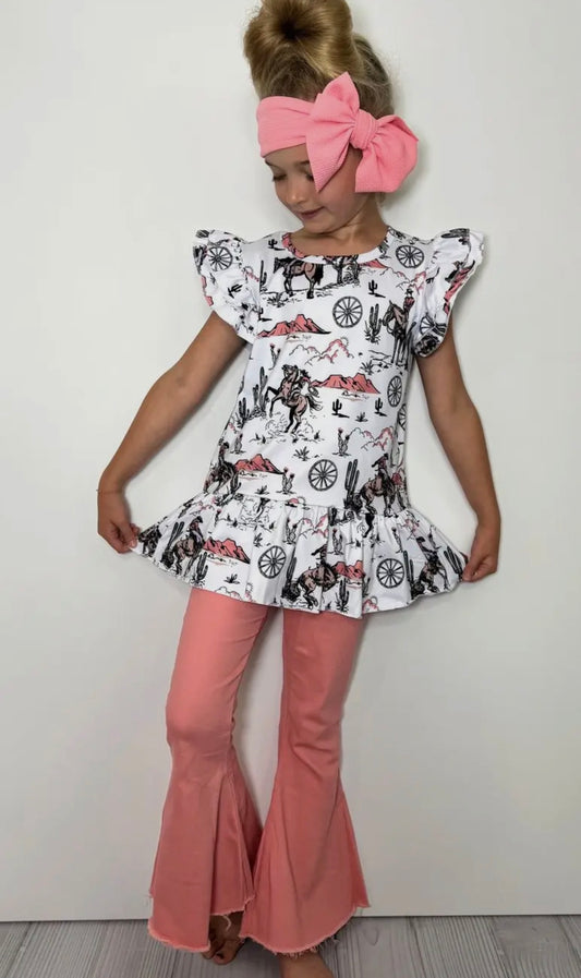 Coral Wild West Outfit