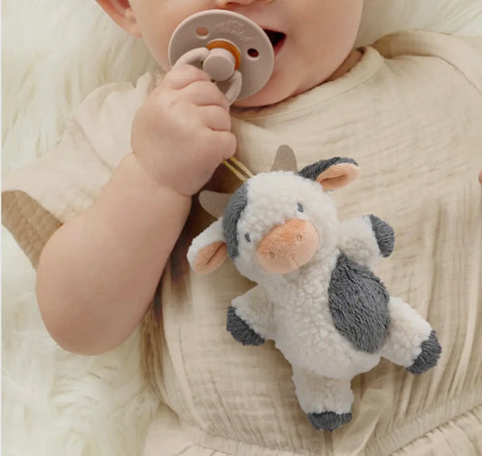 Cow pacifier